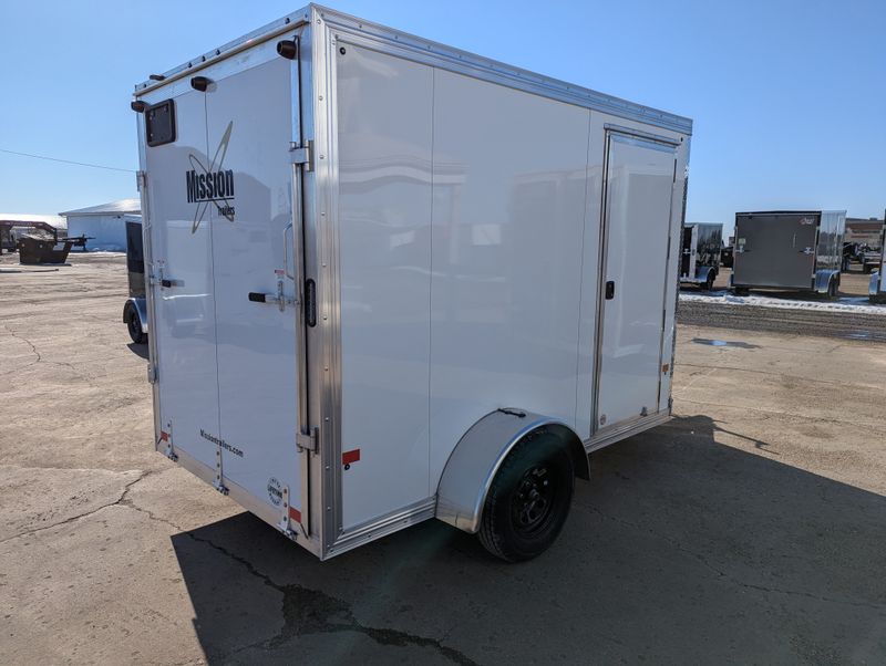 400000071107-large-4