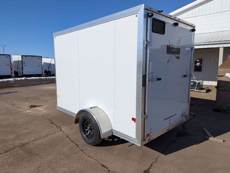 400000071107-large-5