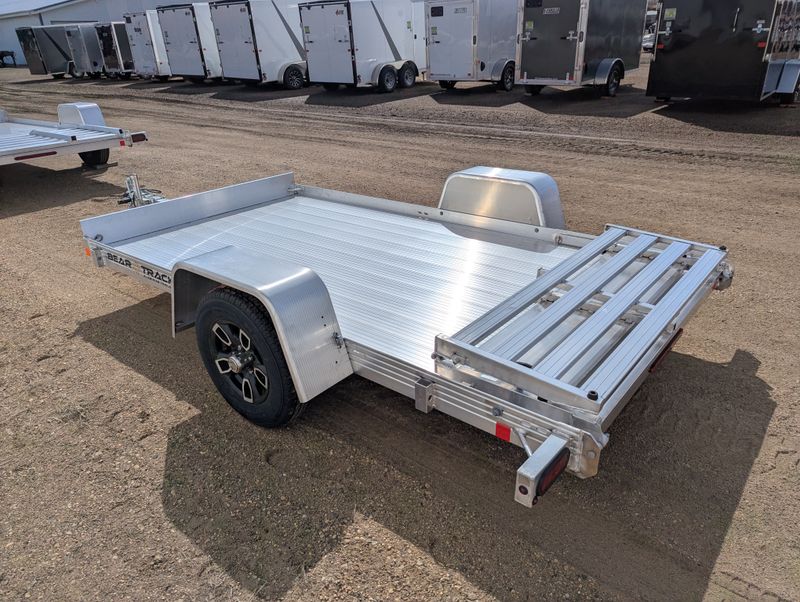 400000071138-large-3