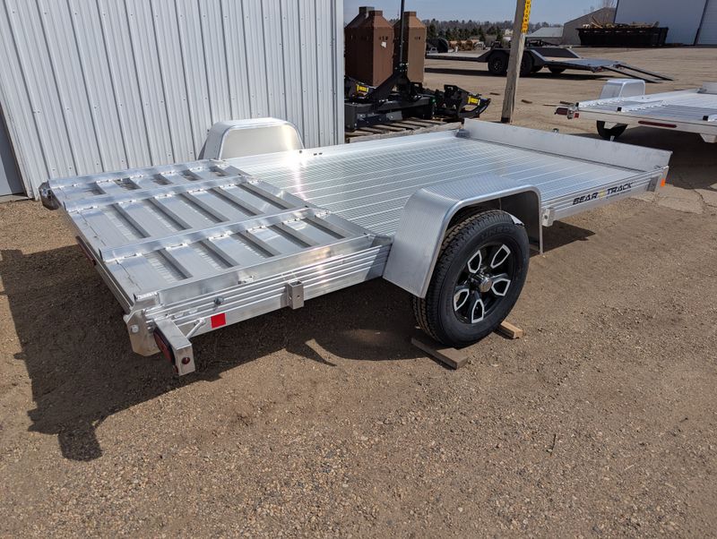 400000071152-large-3