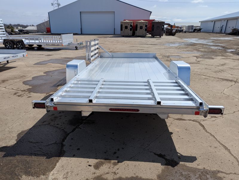 400000071190-large-4