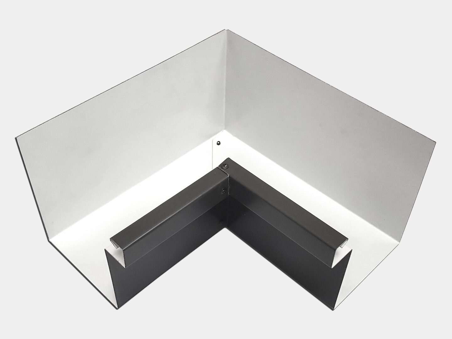 Kynar Steel 24 Gauge Commercial Box Gutter Inside Miter