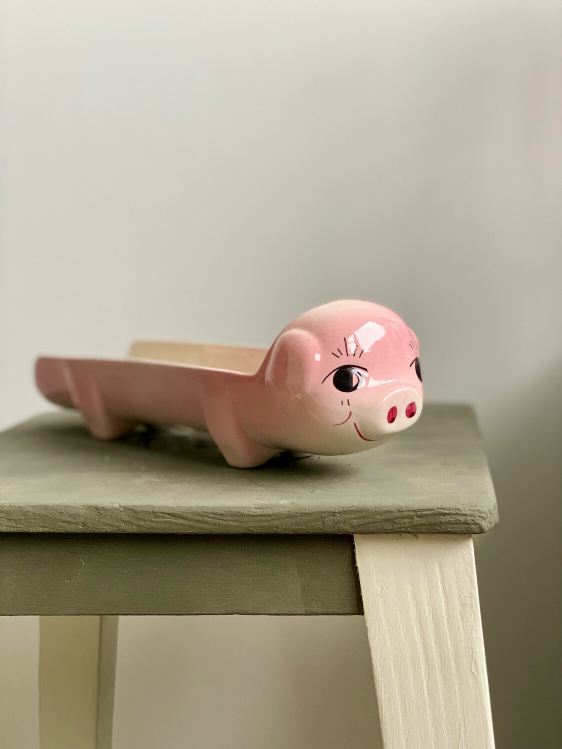 Grossiste Tirelire en forme de cochon Noël en céramique 11x9x7cm