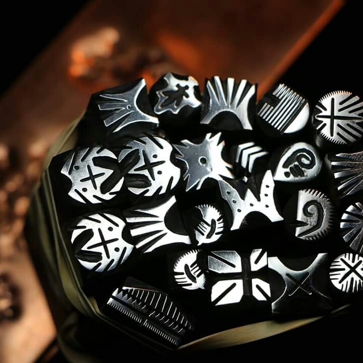 Click to View1/2" Metal Stamps