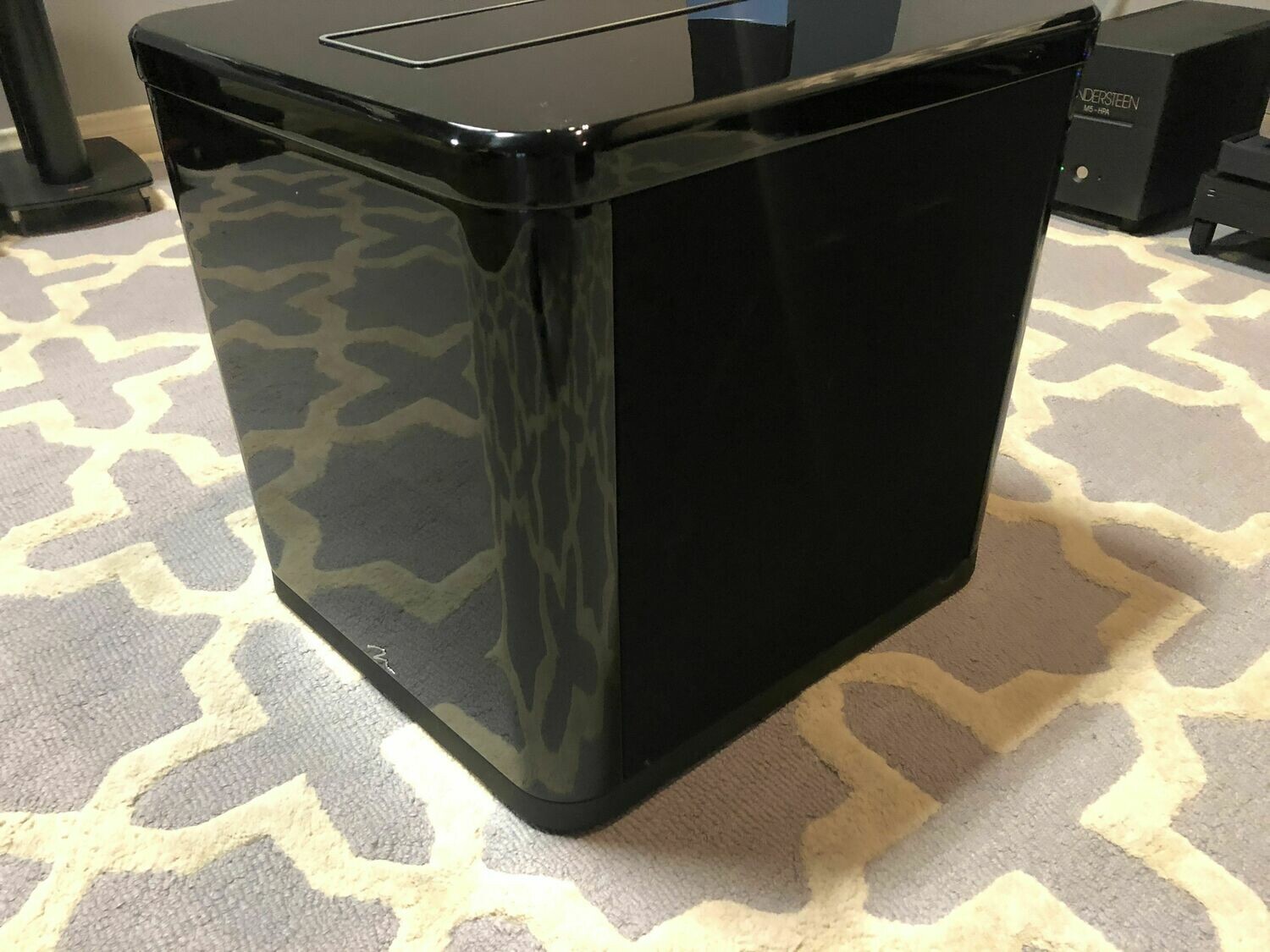 MartinLogan Balanced Force 210 Subwoofer in Piano Black (TRADEIN)