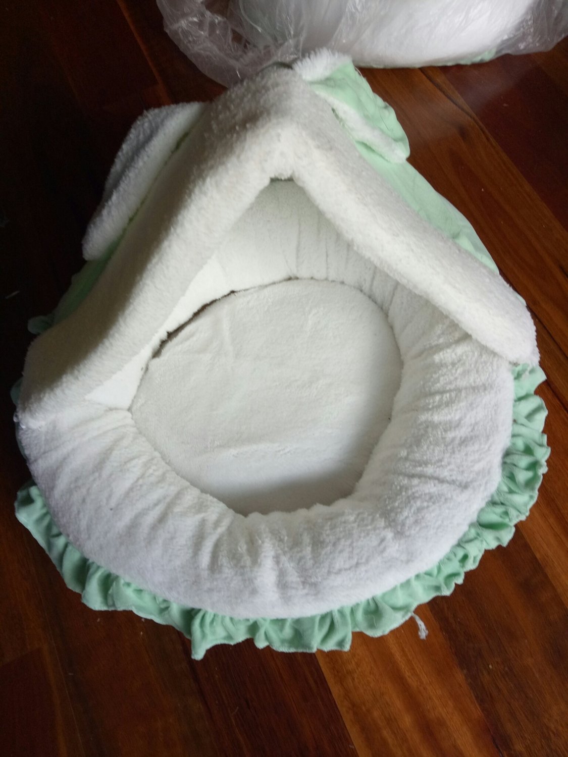 Bunny shaped soft bed