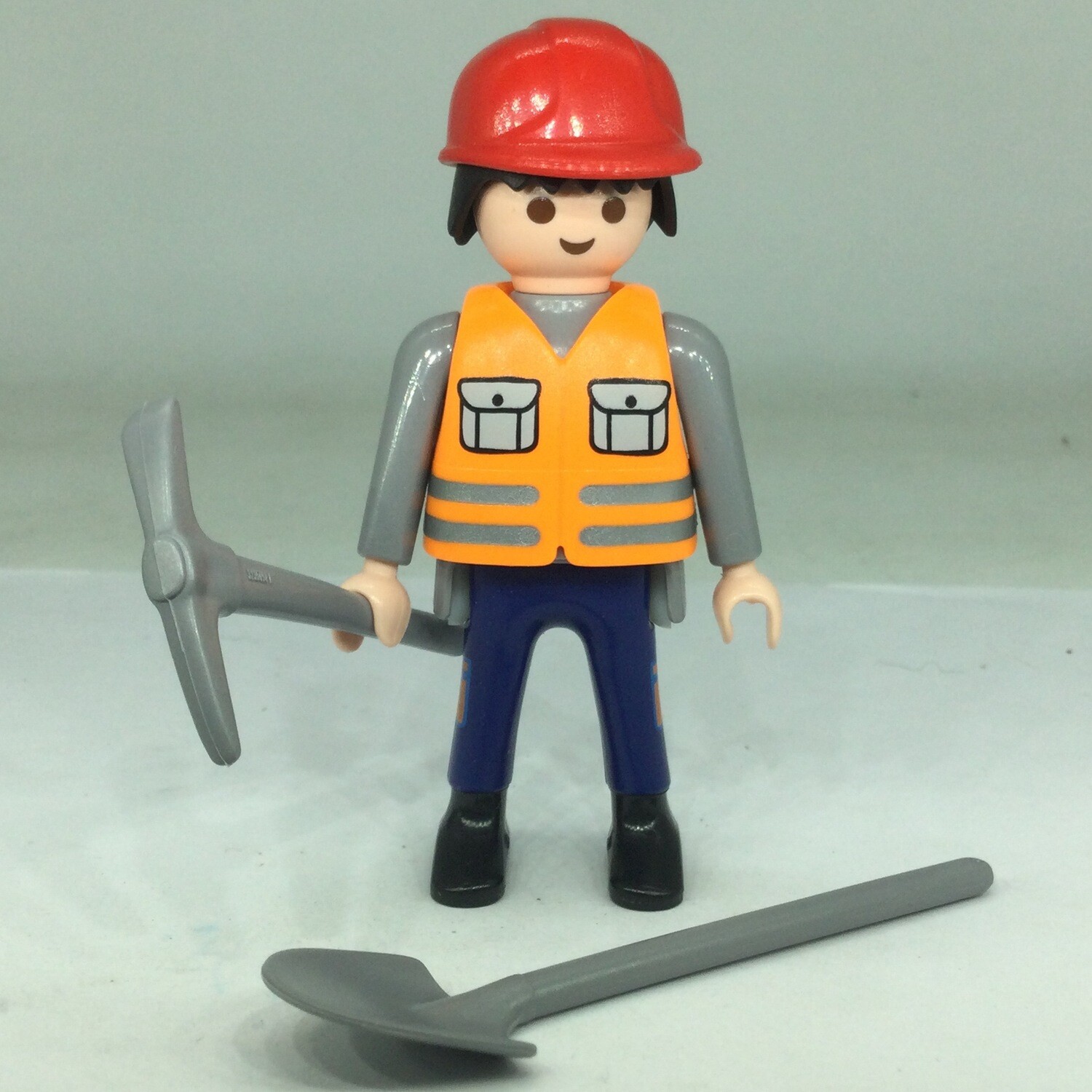 PLAYMOBIL (C244) AEROPORT - Employé Equipe de Chargement Avion Cargo
