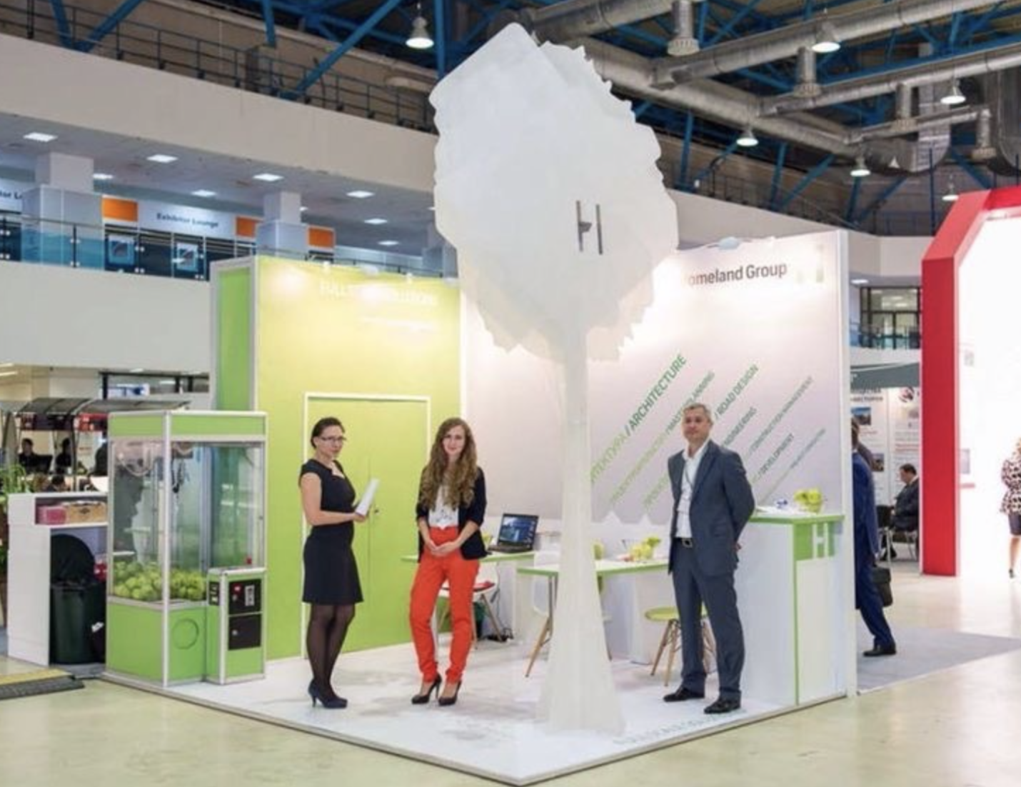 застройка стенда для выставки. застройка выставочных стендов москва. двухэтажный выставочный стенд. застройка выставочного стенда. металл экспо выставочный стенд.