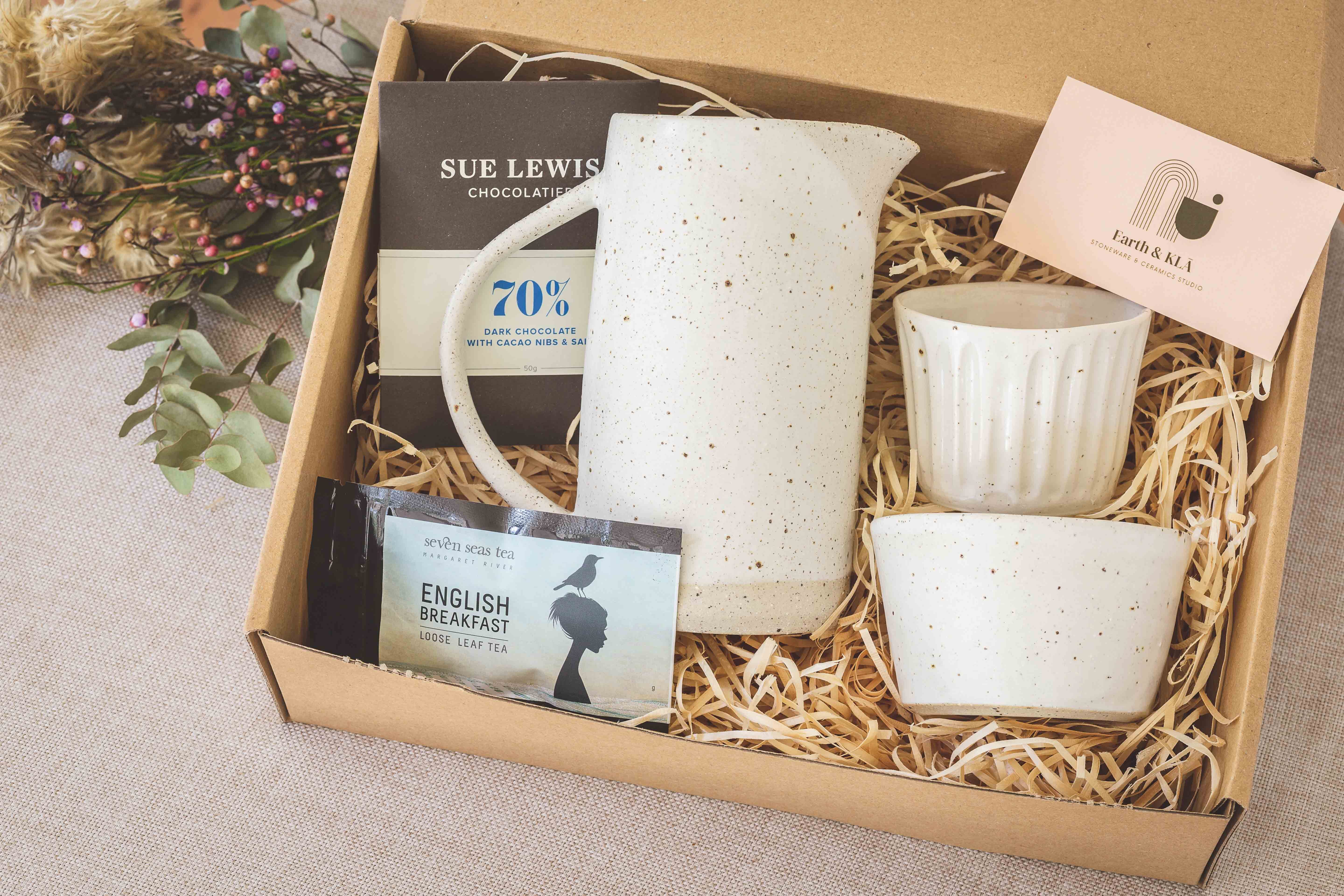 Gift Boxes Our range Earth & KLĀ