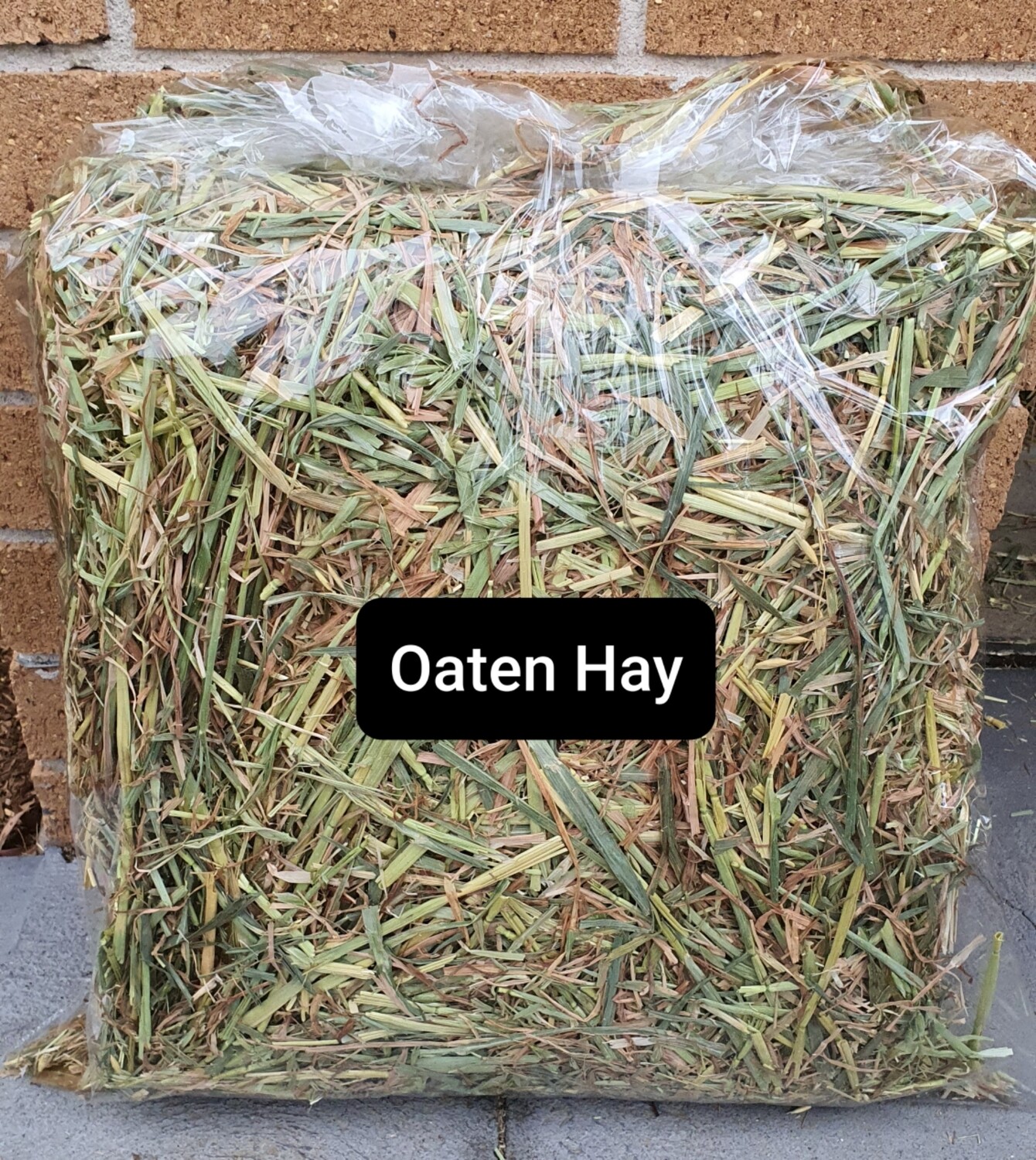 Oaten Hay 2.5kg bag