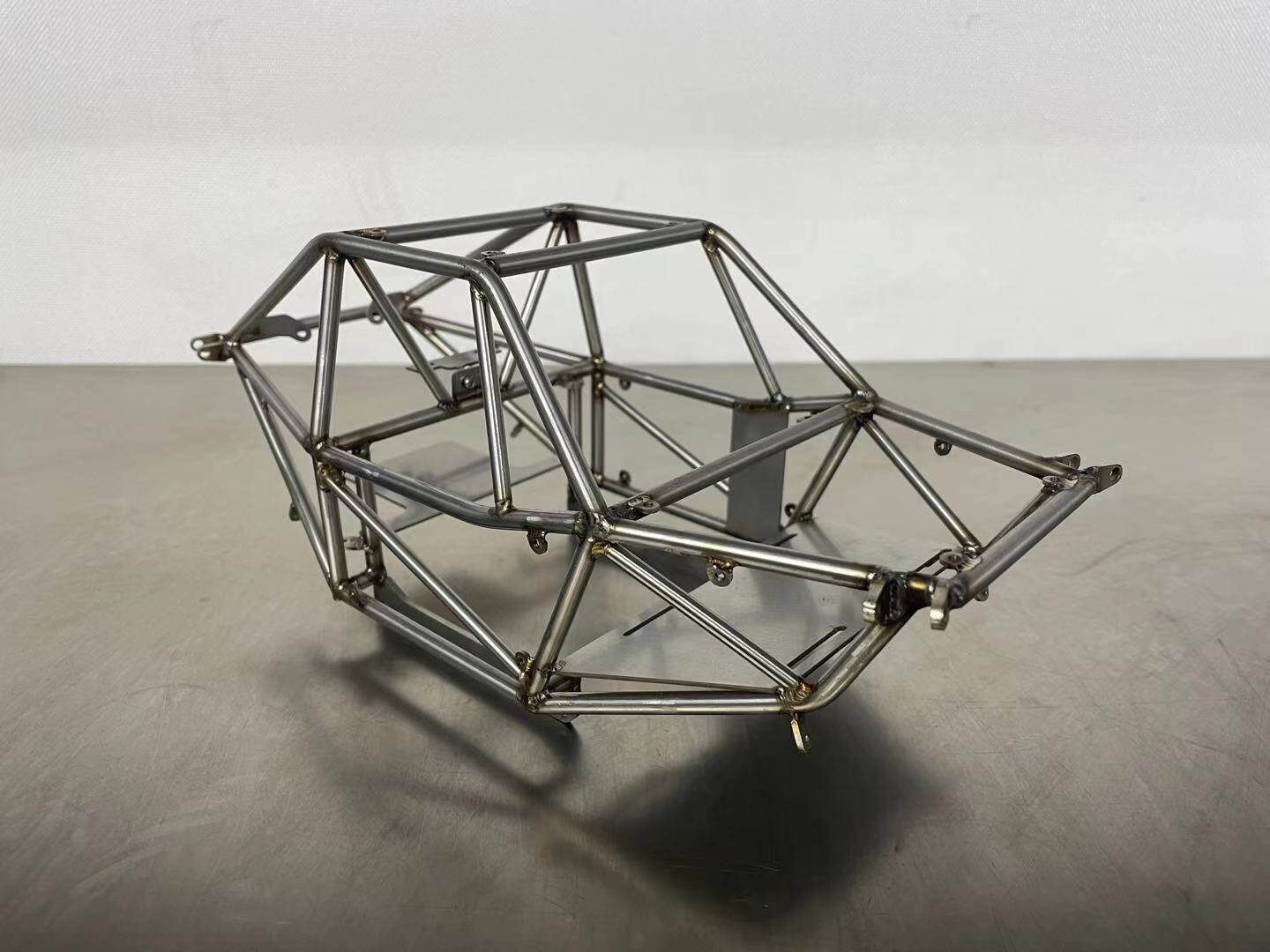 r2-moon-buggy-chassis-for-axial-capra-or-vanquish-platforms-standard