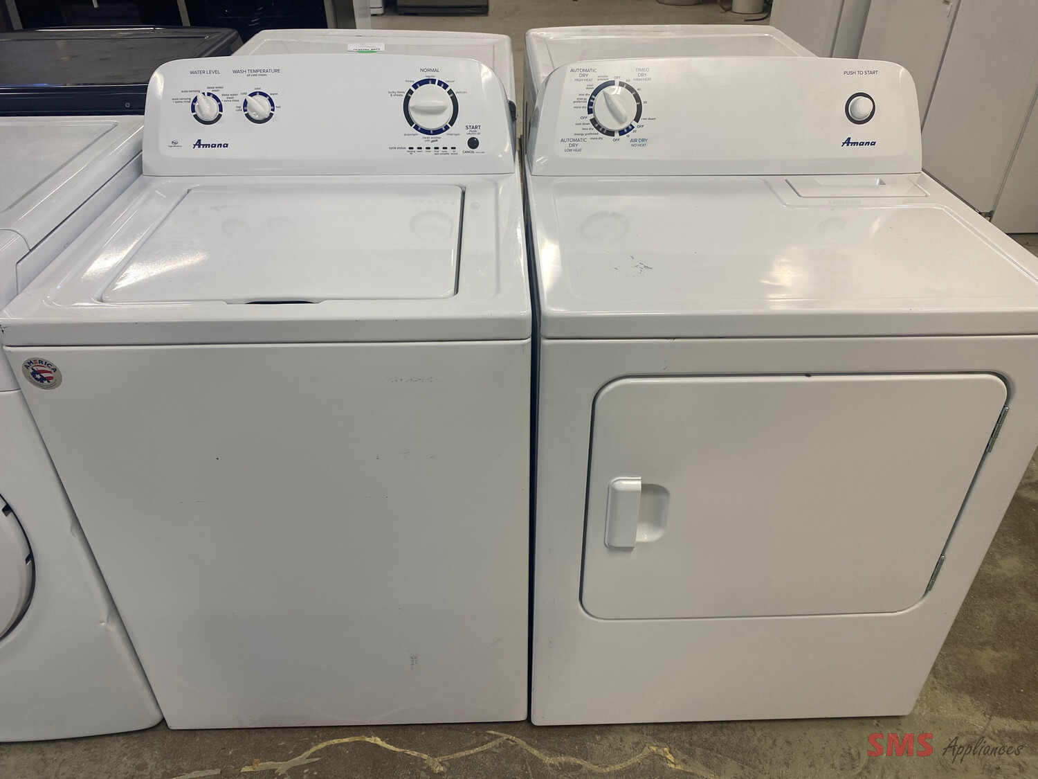 Amana Top Load Washer and Dryer Set NTW4516FW1/YNED4655EW1