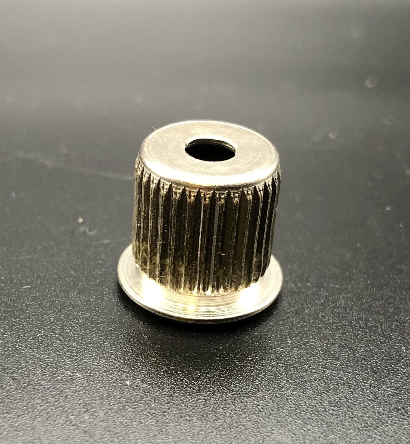 Fender string through ferrules P/J bass