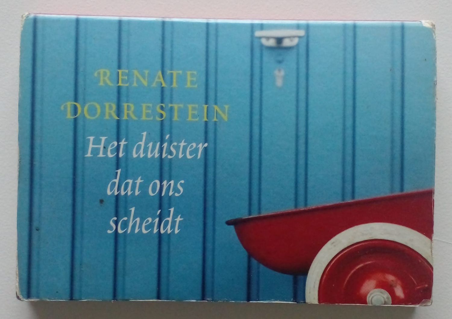 Het Duister Dat Ons Scheidt