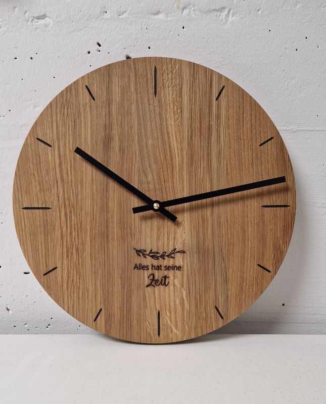 Wanduhr Holz