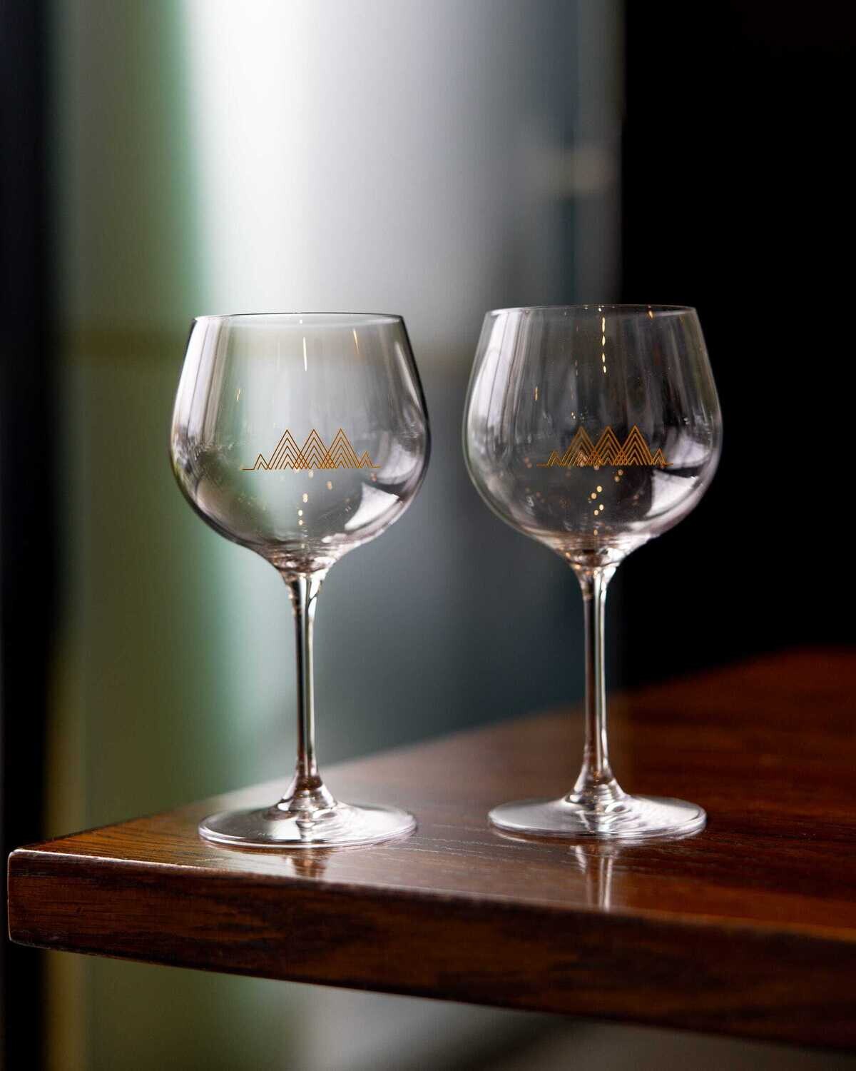 INATI Vintage White Wine Glass (pair of two) INATI Restaurant