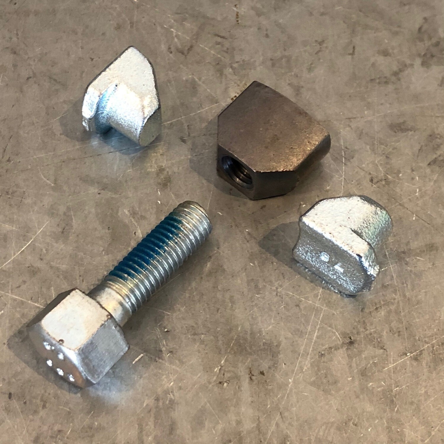 Brake adjuster and wedges 160, 203, 200