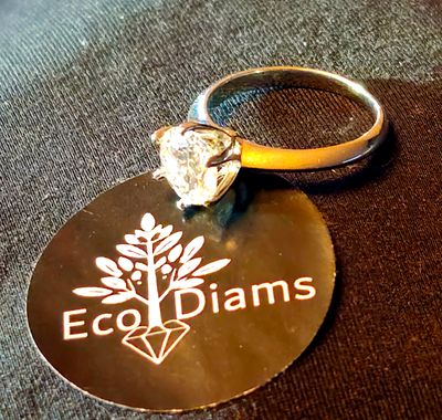 Bague avec pierre précieuse solitaire moissanite de 2ct ou 3ct