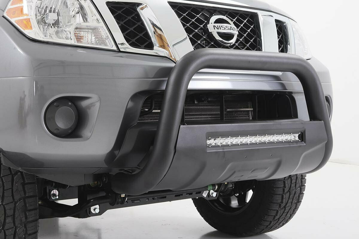 Includes an integrated 20inch Rough Country LED light bar, 90watt