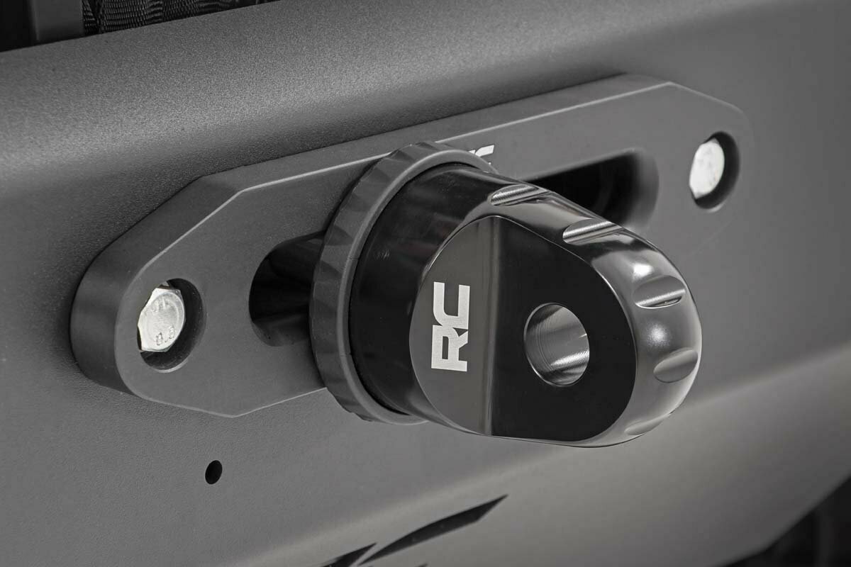 Aluminum Winch Shackle Stronger and More Secure than Winch Hooks