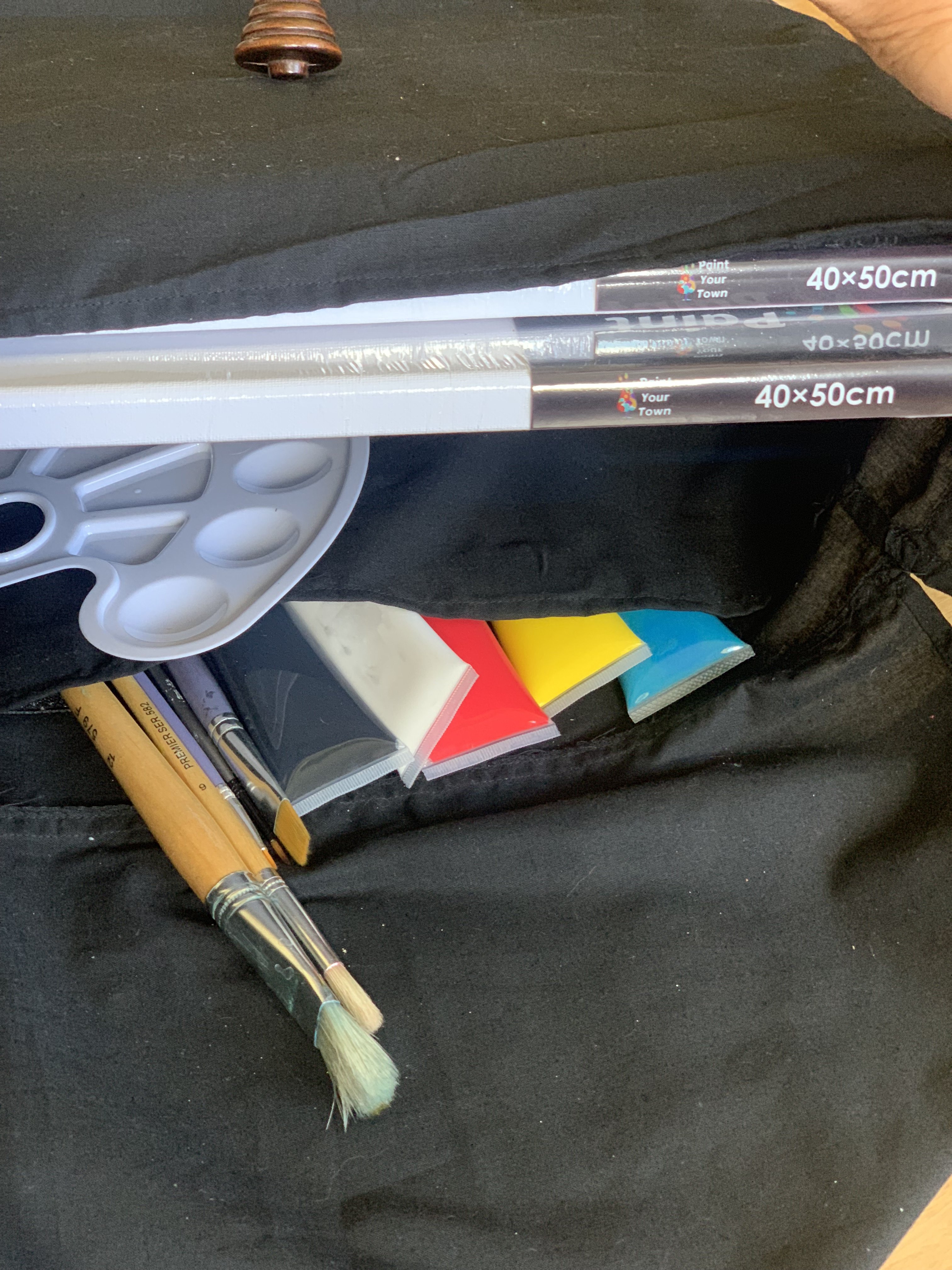 Art kit acrylic paint travel set