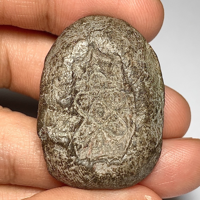 Khun Phaen Pim Bai Sema Amulet Head Segment Rear Face