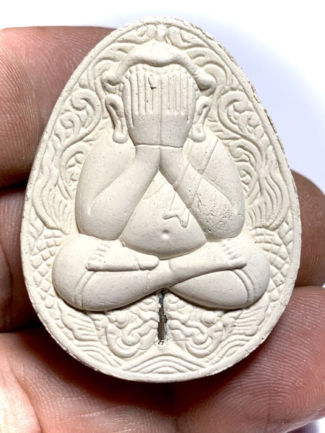 Phra Pidta LP Kruba Na