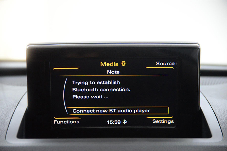 audi_q3_2_0_tdi_se_5dr__bluetooth_audio__electric_adjustable_lumbar_support__cli_236316175_7_jpg