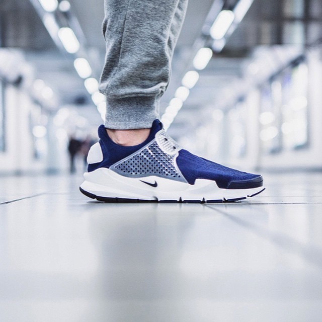 nike fragment design sock dart