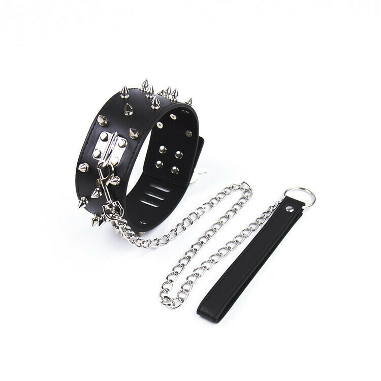 Spiked Rivet BDSM Neck Collar With Lock | moodTime