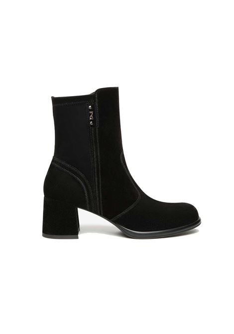 Tronchetti NeroGiardini donna I514311D neri NEROGIARDINI | I514311D100 AROLD VELO NERO
