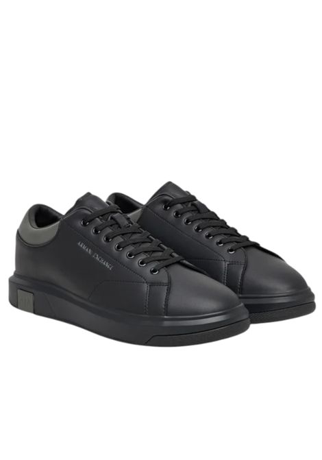 SNEAKERS CON LOGO ARMANI EXCHANGE | Scarpe | XUX123 XV534MZ262
