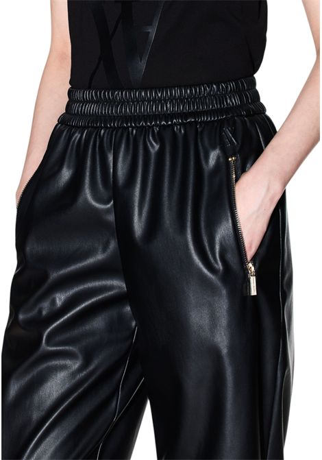 Pantaloni in tessuto spalmato ARMANI EXCHANGE | Pantaloni | XW000681 AF16106UC001