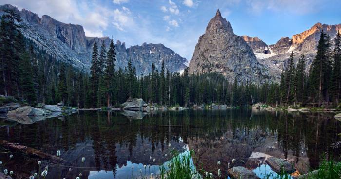 11 North American Hikes For Your Bucket List