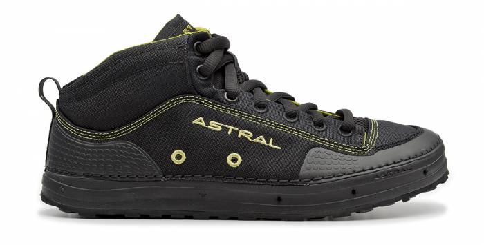 High-Top ‘Water Shoes’ Put To Test