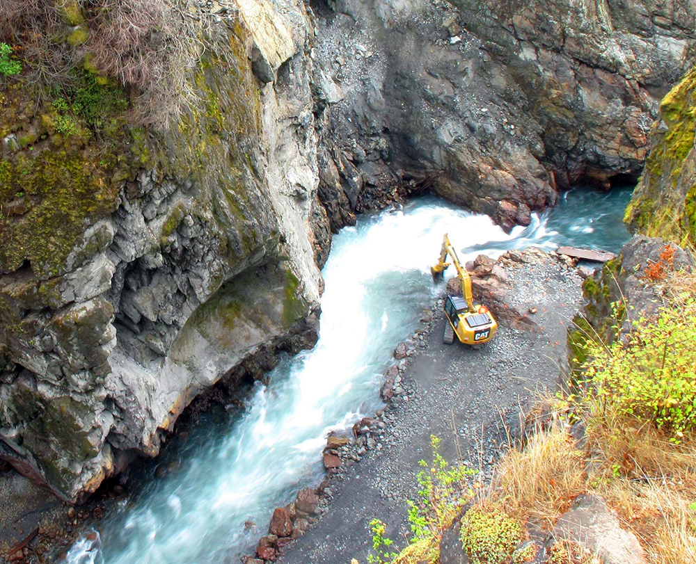 Removing the Glines Canyon Dam in Washington