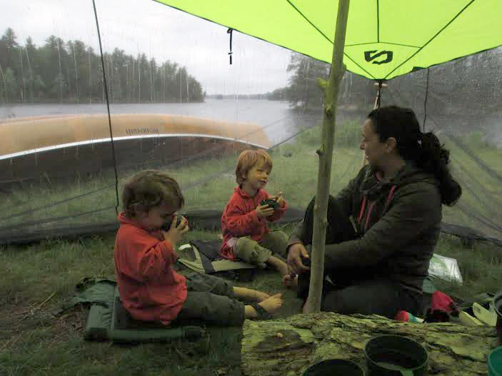 Mesh-Wall Tarp Gives ‘Oasis’ From Bugs While Camping