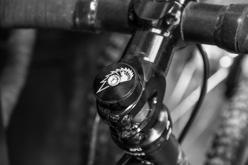 Custom Frame-Builder ‘Peacock Groove’ Moves Into Bike Parts