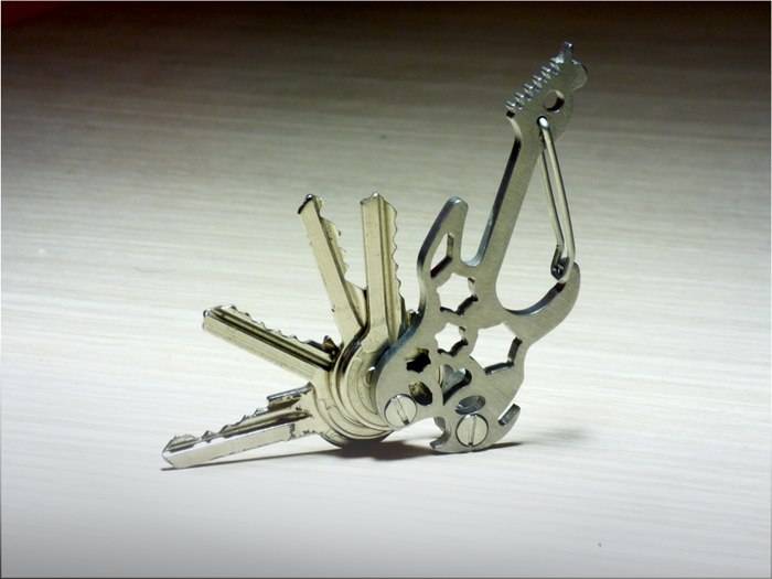 NFC Chip In Keychain ‘Biner