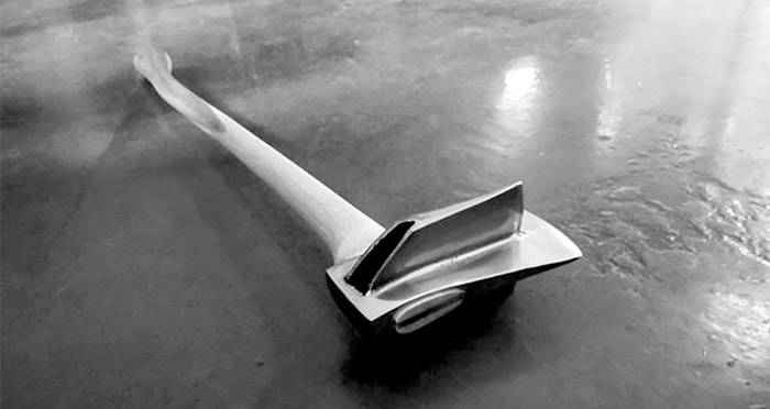 Innovative Axe – A Two-Way Wood Splitter