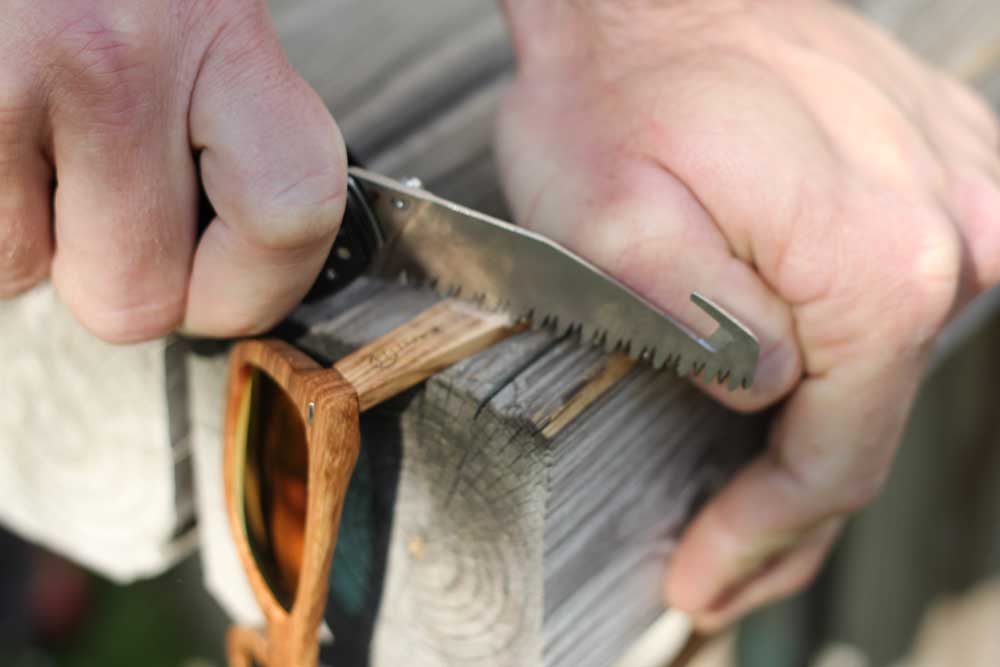 earth-wood-sunglasses-saw-2