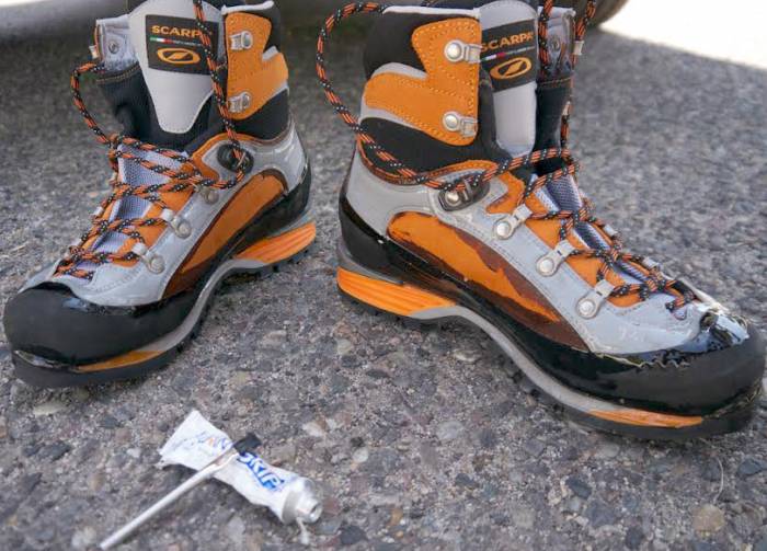 mountaineering boots