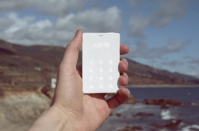 Phone Designed To Unplug From Grid