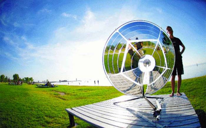 Cook With Sun: ‘PhotonGrill’ Reflects Solar Rays As Fuel