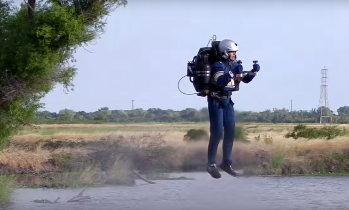 Watch First ‘True Jetpack’ Flight
