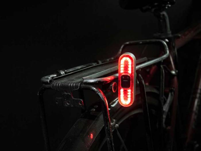 24 LEDs: Taillight Aims For Ultimate Bike Visibility