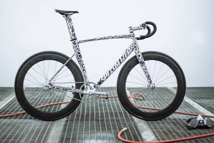 Thing Of Beauty: Fixed Crit Bike Gets Custom Graffiti