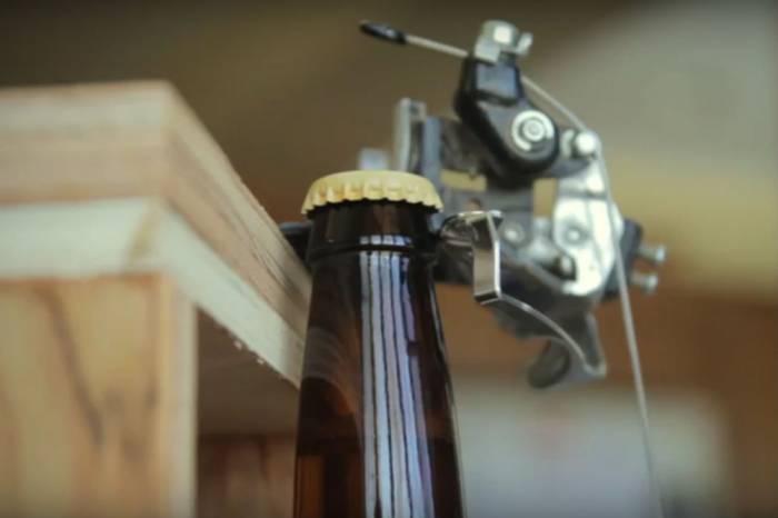 ‘Never Let Go’: New Life For Front Derailleurs