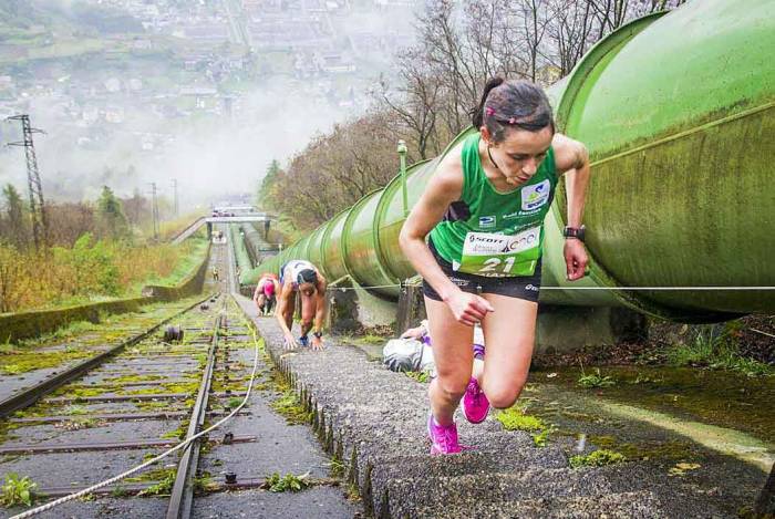 Stairway To Hell: Vertical Tube Race Is Insane