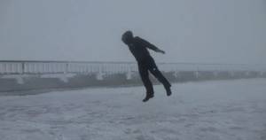 Video Makes 109 MPH Winds Look Fun!